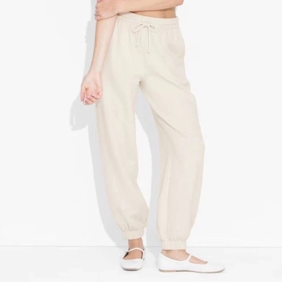 Wild Fable Women’s High Rise Baggy Joggers Cream Various Sizes - Picture 1 of 12